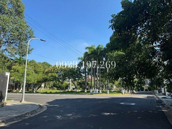 BÁN BIỆT THỰ SONG LẬP VỊ TRÍ ĐẸP, TÂY TỨ TRẠCH, KDT MỚI ĐÔNG TĂNG LONG