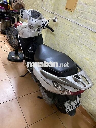 Chính chủ bán xe Lead đăng kí 2013 biển Hà Nội
