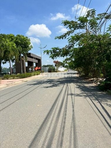 Bán đất biệt thư dự án Đông Dương phường Phú Hữu Q.9 giá 32tr