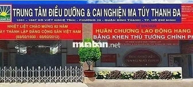 Tuyển 4 nam + 2 nữ bảo vệ, 2 phụ bếp, hưởng đầy đủ chế độ, có chỗ ở