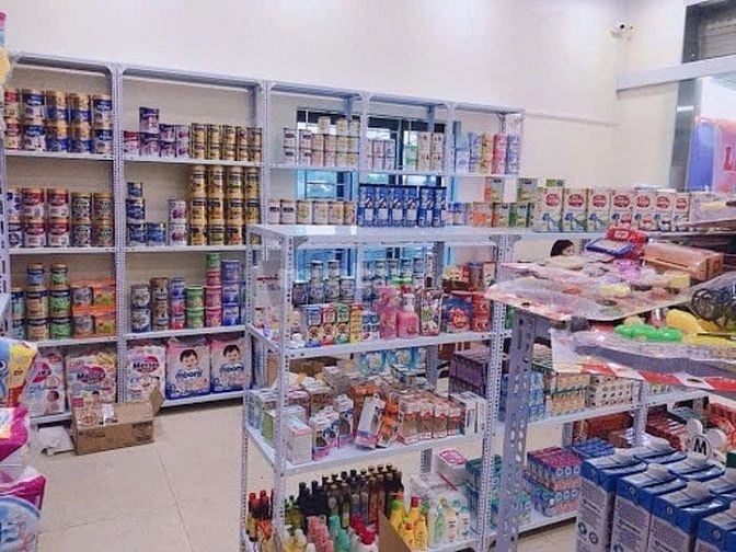 TUYỂN NHÂN VIÊN TẠP VỤ LAU CHÙI VỆ SINH 