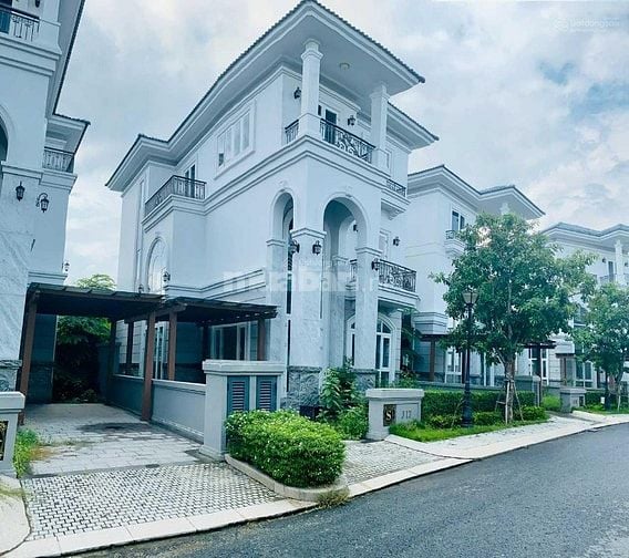 Căn đơn lập, view sông, khu biệt thự ven sông Sol Villas