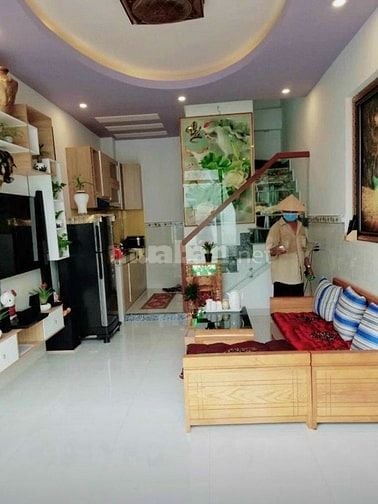 Về Hà Nội bán nhà đường Vũ Tùng Q. BT 60m2/975 triệu gần chợ Bà Chiểu 