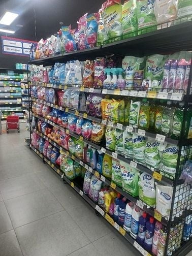 TUYỂN 7 NHÂN VIÊN BÁN HÀNG DỊP HÈ TẠI SIÊU THỊ