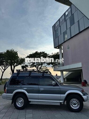 Mitsubishi Pajero 2005