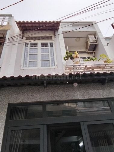 Nhà 4 x 10 đúc 1 trệt 1 lầu thống nhất phường 16 gò vấp 