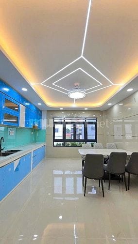 Bình Tân- 60m2- 6 Tầng- 5PN- 6.5 tỷ- SHR- Hoàn công