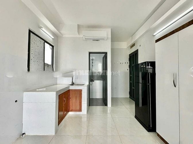 Cho thuê phòng studio chung cư mini có ban công rộng , view đẹp 3,5 tr