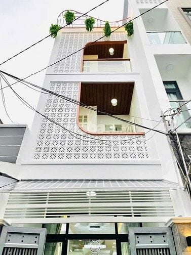 Chỉ 2,66 tỷ. Nhà 45m² Nguyễn Phúc Nguyên,P10,Q3 xây 1 trệt 3 lầu. SHR