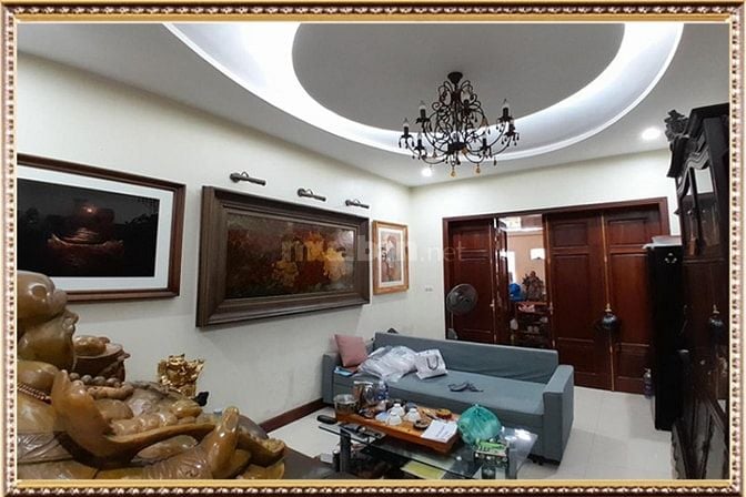 Bán nhà riêng Hai Bà Trưng Hà Nội 81m Phân lô Lạc Trung gần Times City