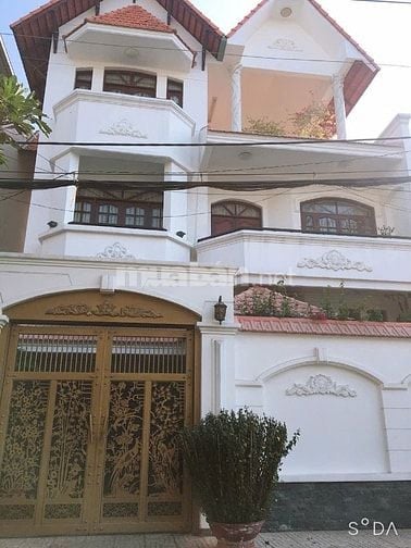 Biệt thự mặt tiền Đông Hưng Thuận 17, Q12, DT 12x19m, 4 Tầng, Mái ngói