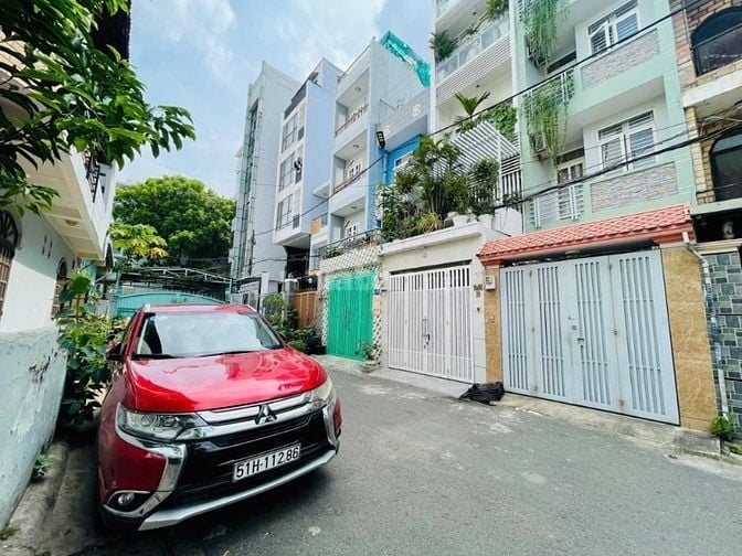 BÁN NHÀ HẺM 158 HOÀNG HOA THÁM HẺM 9M 3,4X20 NGAY NHÀ GA T3 CHỈ 8,3 TỶ