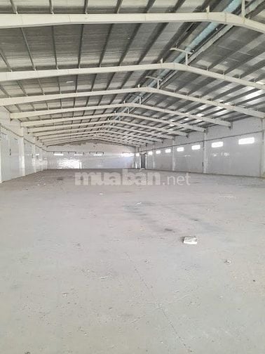 Kho xưởng cho thuê quốc lộ 1A , quận 12 , DT: 2,600m2