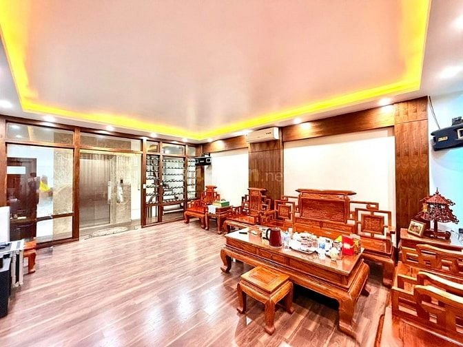 BÁN NHÀ LÔ GÓC – THANG MÁY – GARA Ô TÔ – CẦU GIẤY  x 7TẦNG – GIÁ 25.5 