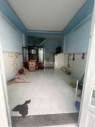 Nhà hẻm 687// Lạc Long Quân, p10, Tân Bình, 4x8, 1 lầu giá 3.9 tỷ TL