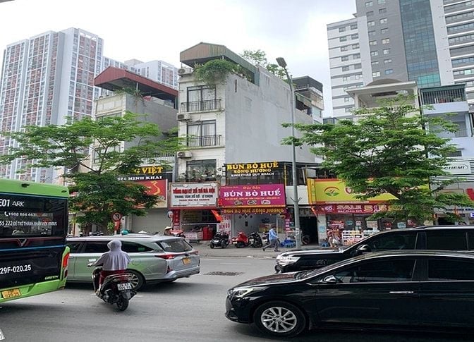 Bán nhà mặt tiền phố Đại Cồ Việt Hai Bà Trưng 140m2 Vị trí hiếm 52tỷ