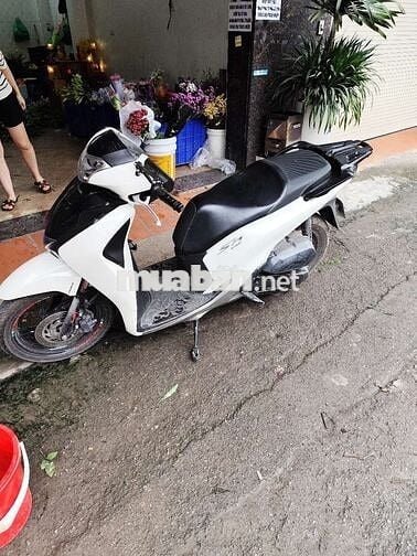 SH 150 ABS 2019 màu trắng