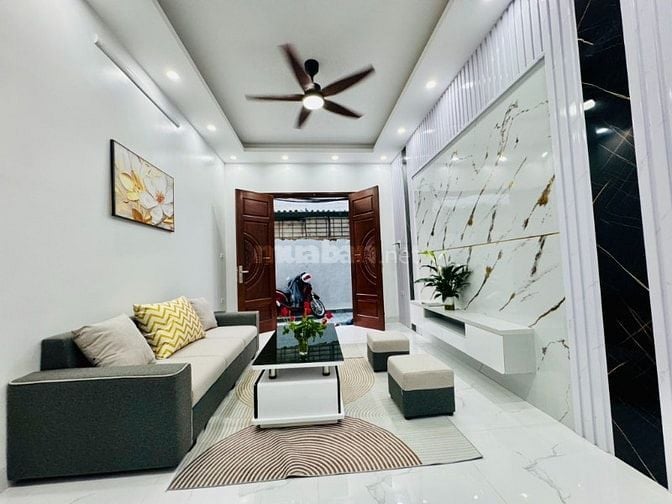 Bán nhà 5 tầng lô góc - Oto đỗ Cổng -  Diện tích 35m2 - 3.8m mặt tiền
