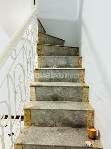 Cho thuê nhà 3 tầng Bùi Ngọc Dương, Hà nội