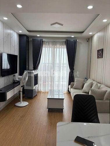 Chung cư Carillon 1, Hoàng Hoa Thám, TB: 70m2, 2p ngủ, ban công 12tr/t