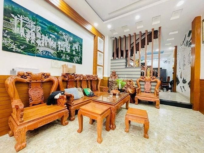 1 SẸC NGAY TÂN SƠN NHÌ, ĐỘC LẬP, 4X20, HẺM XE TẢI, TẶNG FULL NỘI THẤT