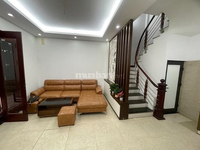 NHÀ 5 TẦNG TRUNG TÂM THẠCH BÀN - LIỀN KỀ AEON LONG BIÊN - GIÁ 5.X TỶ