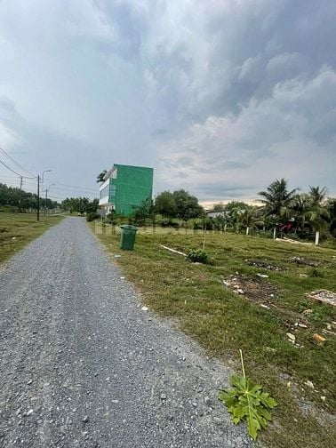 NHANH TAY CHỐT NGAY LÔ ĐẤT GIÁ NGỘP GẦN KÊNH ĐÔNG XÃ PHƯỚC HIỆP CỦ CHI