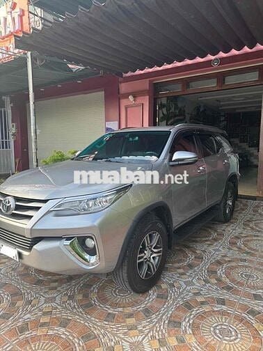 Toyota Fortuner 2019 2.4G 4x2 MT - 76000 km