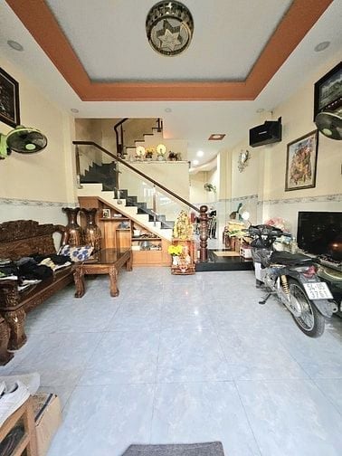 Bán nhà đúc 3 tầng mới - Gần cầu vượt Quang Trung - Q12 giáp Gò Vấp 