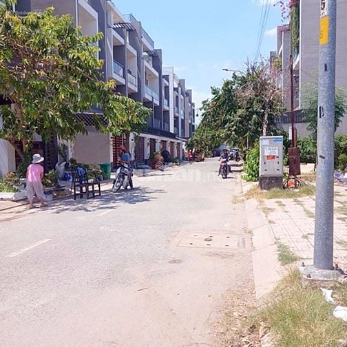 Bán Biệt Thự Đảo Kim Cương Đường 58 – Diện Tích Lớn, Hoàn Thiện Thô