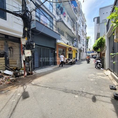 Hẻm xe hơi Trần Hưng Đạo, 5.9 x 12 - vuông vức có hẻm sau - chỉ 16 tỷ