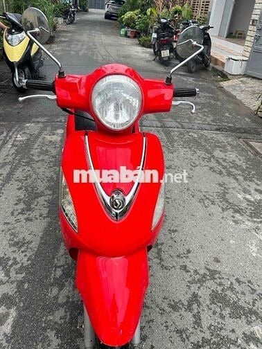 Alizabeth fi biển năm sinh 1997.máy móc siêu ngon