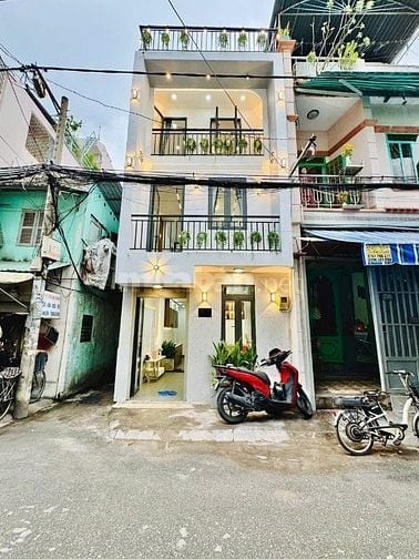 Nhà hẻm xe hơi 6m có lề đường Lê Văn Duyệt P3 Q.BT ngay Phan Xích Long