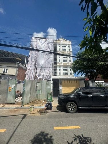 Bán toà căn hộ dịch vụ 4 tầng có 23 Phòng đang có hợp đồng thuê 70tr/