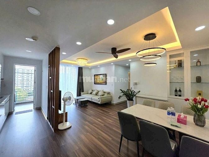 Chung cư Golden Mansion, Phổ QUang, Phú Nhuận: 3p ngủ, cao cấp, 20tr