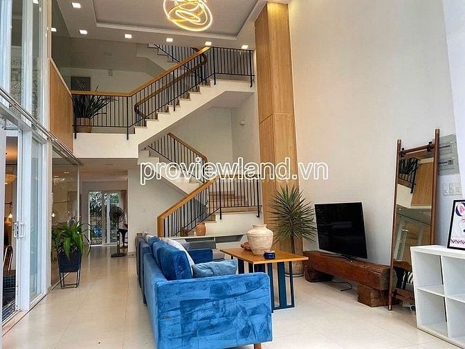 Bán biệt thự Thảo Điền có diện tích 202.3m2 đất, bề ngang 8m