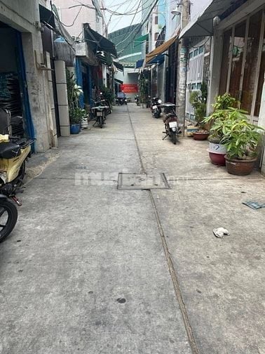 Chính chủ hạ giá bán nhanh nhà 104m2 đang cho thuê 10tr/tháng ngang 8m