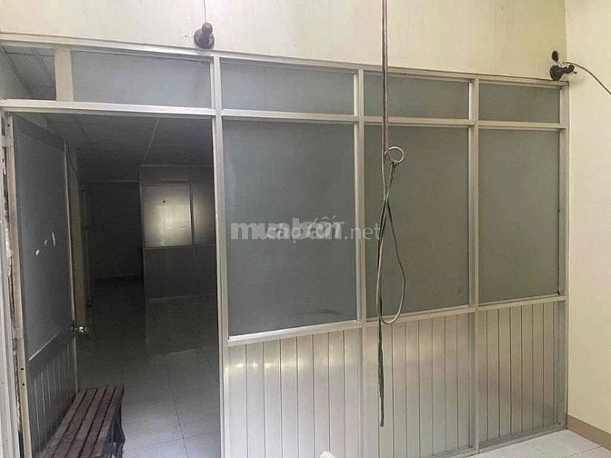 Cho thuê nhà MTNBộ 7m (XT) Trần Văn Hoàng, P.9, Q.Tân Bình giá 12tr