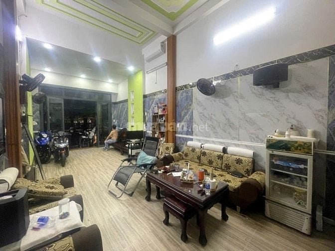  CHỈ HƠN_ 11 T.Ỷ _ SỞ HỮU CĂN MẶT TIỀN ĐƯỜNG_ ĐỘC LẬP _Q. TÂN PHÚ 