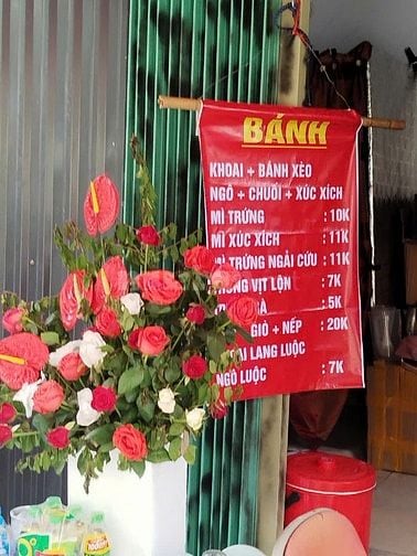 Chính chủ bán gấp cửa hàng mặt phố Phạm Văn Đồng, diện tích 16m2, MT 5