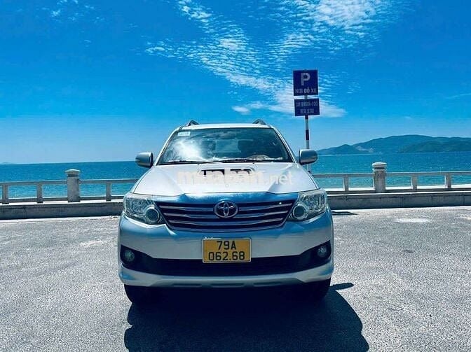 Fortuner 2014 máy dầu 2.4G - 105000 km