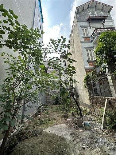 BÁN ĐẤT PHỐ TỨ LIÊN- TÂY HỒ - 98M2 NỞ HẬU- GẦN Ô TÔ - GIÁ TỐT!