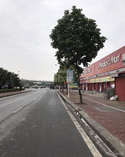 NHÀ MẶT PHỐ ĐÀM QUANG TRUNG - 7TẦNG - KINH DOANH SHOWROOM VIP - 18 TỶ