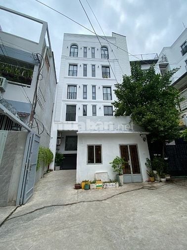 Tòa nhà Nguyễn Huy Tưởng quận Bình Thạnh (9x33m) DT sàn 1150m2 