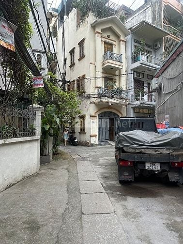 Chính chủ bán nhà 3 tầng phố Thanh Nhàn hơn 4 tỷ 