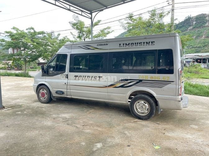 bán fordtransit 2013,máy êm, điều hòa tê tái.