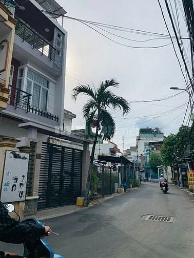 CẦN TIỀN BÁN GẤP NHÀ TT Q9 DT 60,2m2 NGANG NỞ HẬU 4,75m SHR CHỈ 2,7TY