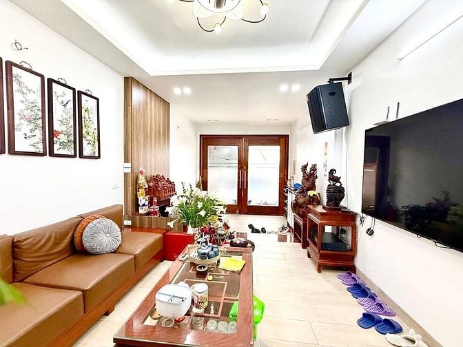 Bán nhà Bạch Mai, oto đỗ cửa, DT 60m xây 5T mới, mặt tiền 4m, 18.5 tỷ