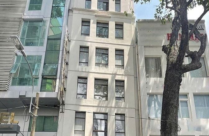 Bán khách sạn 11 tầng Bùi Thị Xuân, Quận 1 – 44 phòng, vị trí vàng