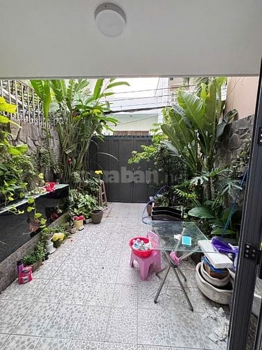 Bán nhà 3 tầng Phạm Văn Chiêu P14 Gò Vấp. Diện tích 4x18 giá 6T5 TL ! 